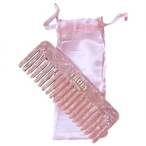 NWOT TRULY Hair Comb